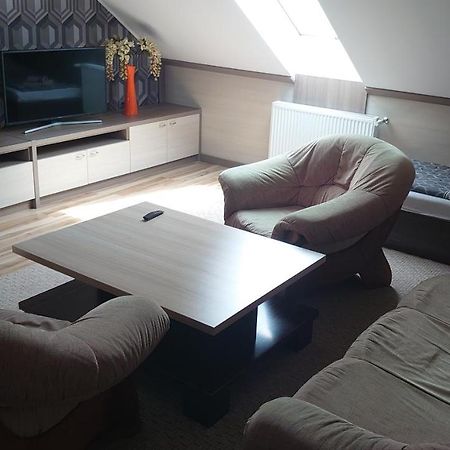 Bed and Breakfast Fitnessfun Krzyż Exterior foto